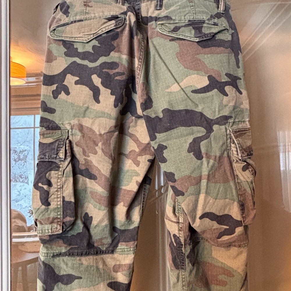 GAP Green Camouflage Trousers - Picture 8 of 9